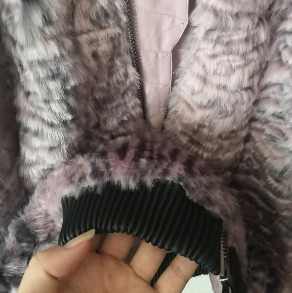 Guess faux fur jacket - Picture 4 of 5